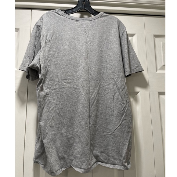 Men’s Nike Shirt - Picture 2 of 3